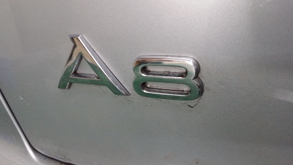 アウディ　Ａ８（2004年） 　2