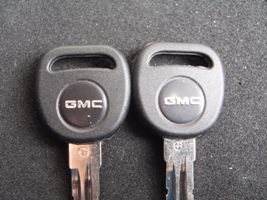 GMC ユーコン（２００７年）鍵作製　盗難防止イモビライザー