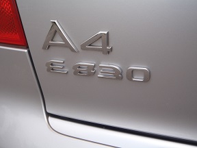 アウディ　Ａ４（2004年） 1